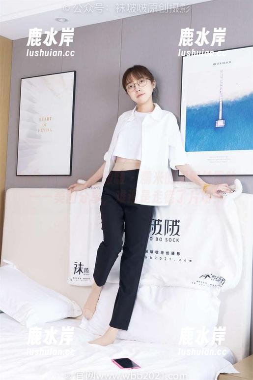 BoBoSocks袜啵啵 - 糯米的厚黑丝冒险——美图分享，难道是走错了片场？