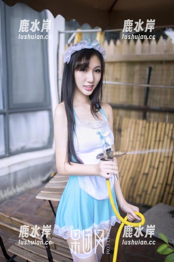 GIRLT果团网 - 真心赞！周于希的吊带私房图集，这种随意的感觉，谁能抵挡呢？