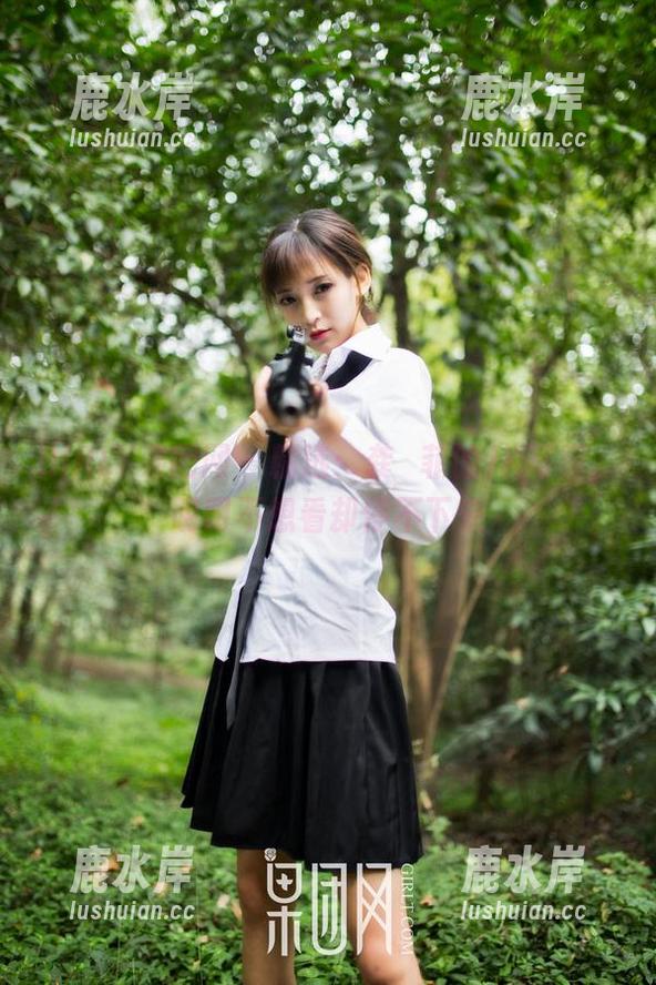 GIRLT果团网 - 精选：龚玥菲的JK写真，明明不想看却停不下来