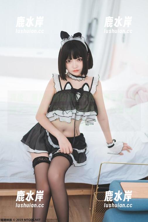 我说，喵糖映画的黑丝个性美眉写真，配得上“美丽”的不仅仅是外表，内里也透着几分精彩。