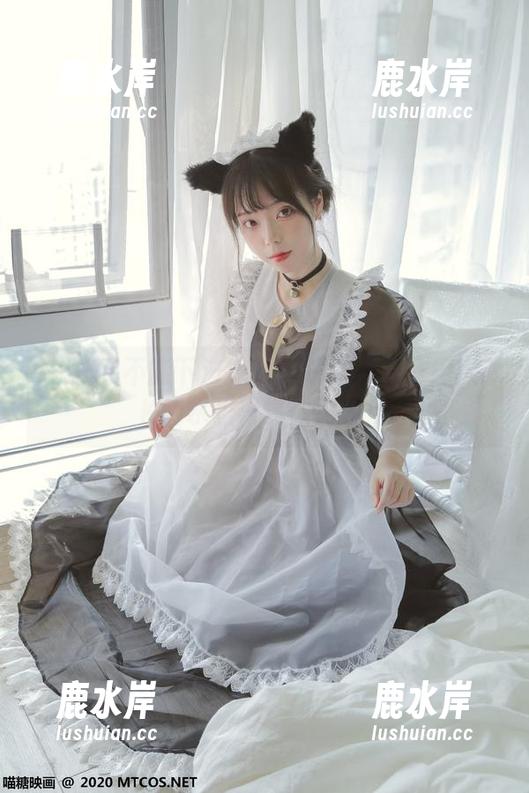 谁说JK不能下海？喵糖映画带来一组犬JK的水里写真，绝了！
