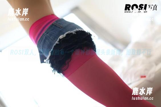ROSI ROSI双人,原图里的每一个眼神都像是头条新闻,细致得不行
