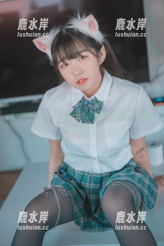Sonson(손손)和肉丝的神奇旅程，登陆cos精选！
