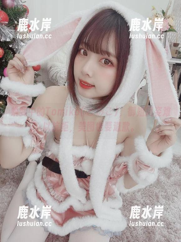 蜕变中的Tomiko(とみこ)，御姐风姿难以抗拒，美图也要道歉。