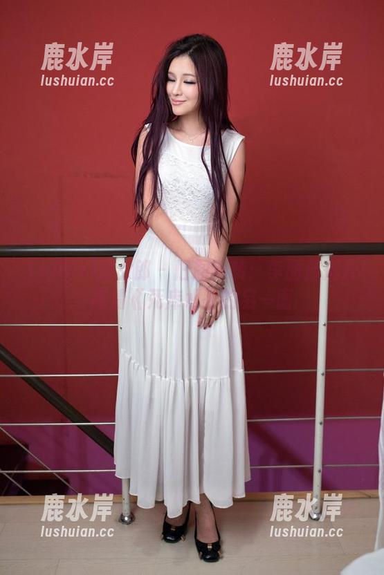 TuiGirl推女郎-李丽莎 TuiGirl推女郎 - 旧图新转:李丽莎揭开高清《死库水》的另一面