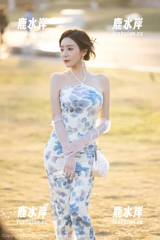 XIAOYU语画界 - 王馨瑶yanni的高清图集，密密麻麻的画面怎能只用“秘密”来形容呢？