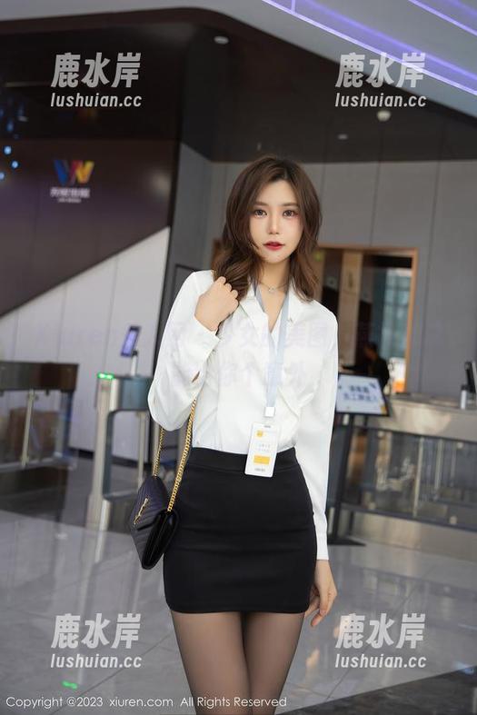 Xiuren秀人网 - 少女的美图，燕甘甘总能给你个意外
