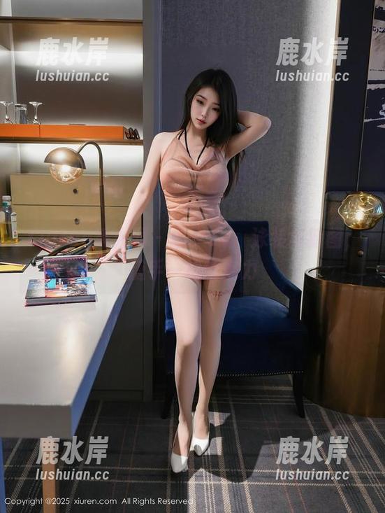 Xiuren秀人网 - 雨夕cy、泳装与新图，随手一拍的魔力