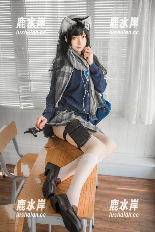 izumi泉桃子的美腿图包，心理医生约了吗？