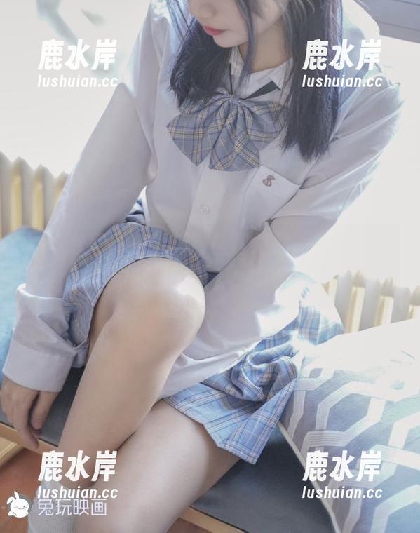 兔玩映画图包更新！琵琶搭配旗袍，看得我不知所措，是要去学乐器吗？