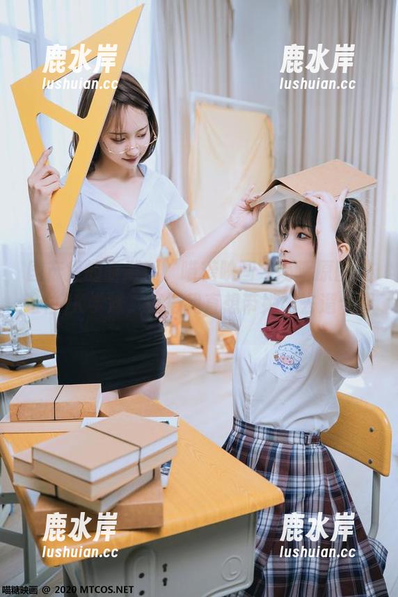国产货的骄傲！“喵糖映画”高清原图里这位JK学妹，整得我直想带她出去遛个圈。