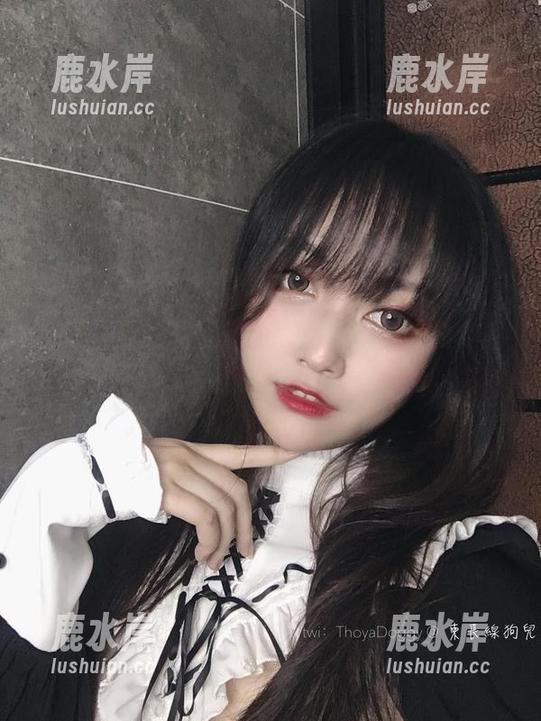 心血来潮的私房红裙，奇行家狗崽的作品迷得我心痒痒！