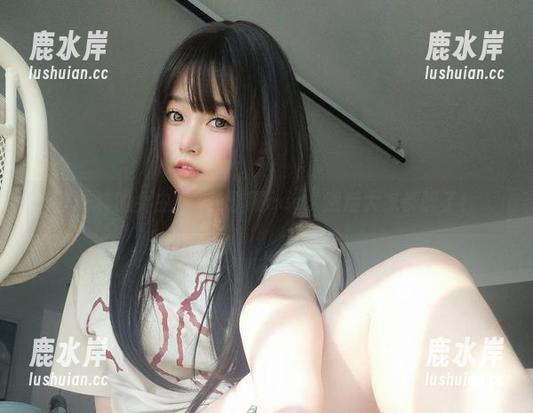 不一样的女主K：瑜伽服cos，然后大家都醉了！