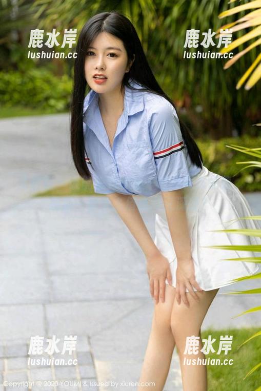 尤蜜荟 - 谁能想到林幼一的修女作品集，最新一季这么俏皮而又深邃？