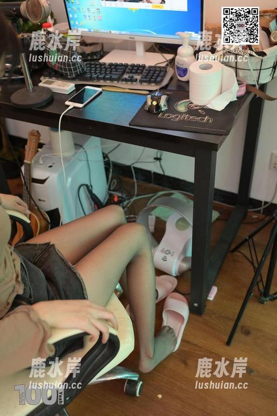 异思趣向 - 婉萍的辫子大集合：美丽的写真全集，谁来帮我解开这些辫子？