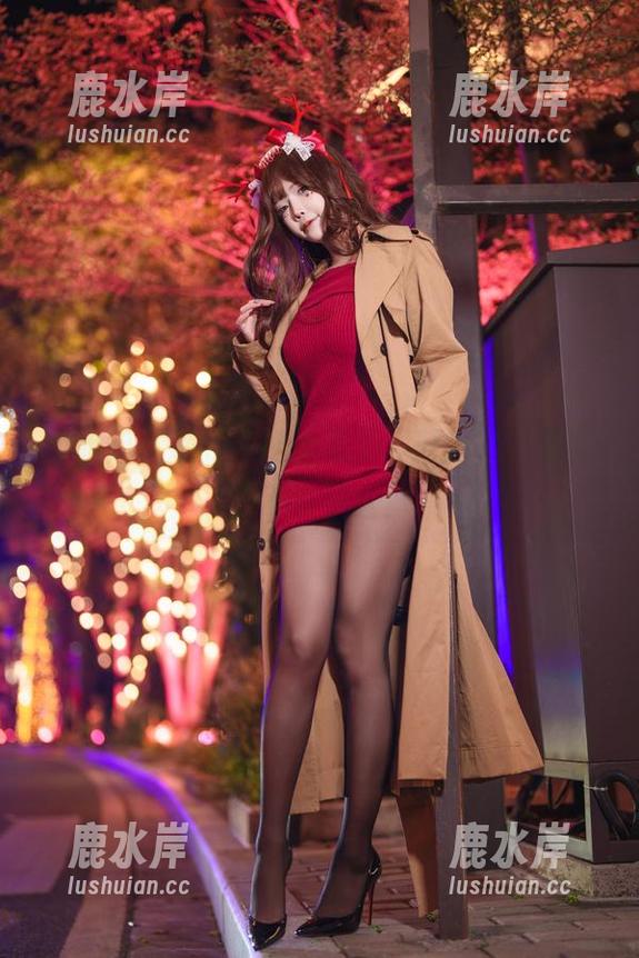 大姐姐与她的“抱走莫子”时刻，壁纸新宠不容错过！