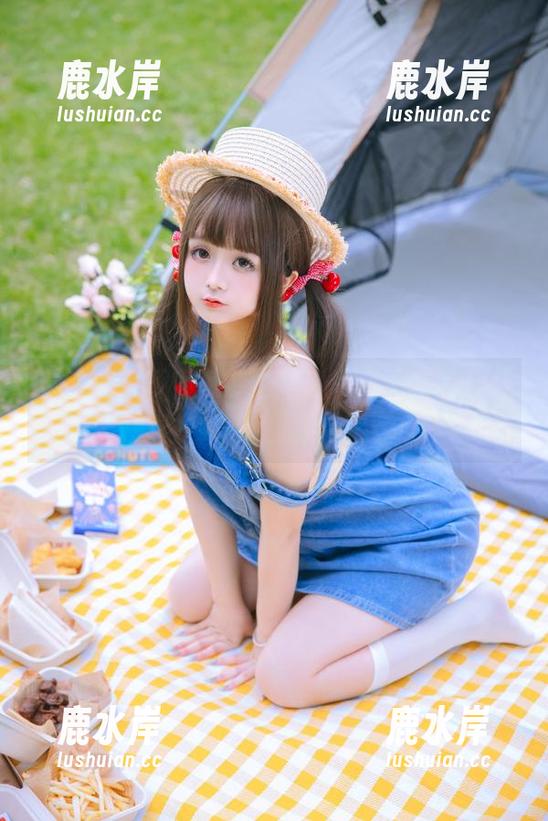 看完日奈娇穿短裤的高清写真，突然有种想去买同款的冲动……