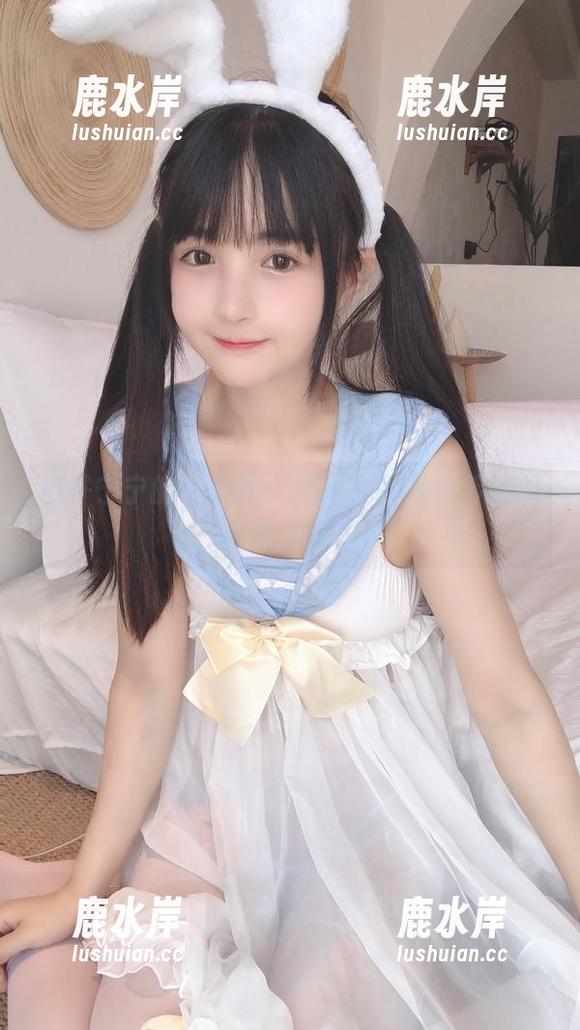 樱井宁宁的小心思：马里奥围裙里传递的高清小魅力