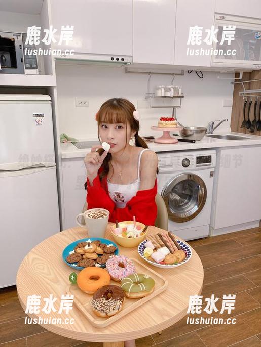绝妙搭配：泥泥汝的阳光写真精选，细节里藏着小小的叹息。