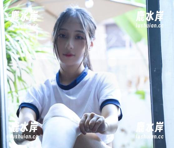 浅安安更新——放课后不止是查作业嘛，来逛逛图集吧！