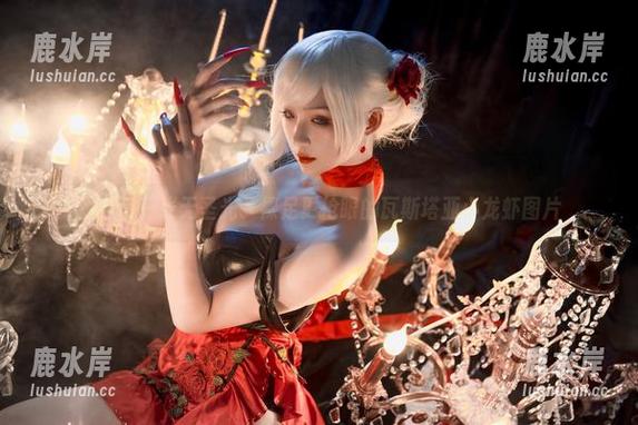 盘点每一张无圣光、裸足更抢眼的瓦斯塔亚小龙虾图片