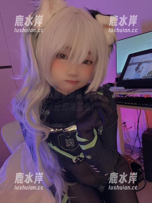 神沢永莉：万圣节的扮鬼高手，私拍美图附赠捣蛋鬼！