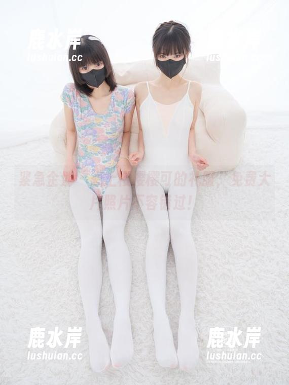 紧急企划 - 恋上樱樱樱可的礼服，免费大片照片不容错过！