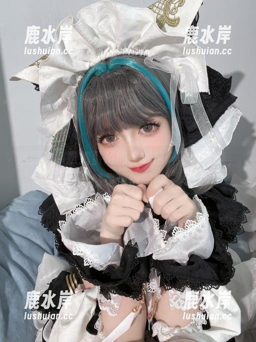 找到了趴趴捣蛋陌的“刻晴”写真合集，果然是值得一瞧！