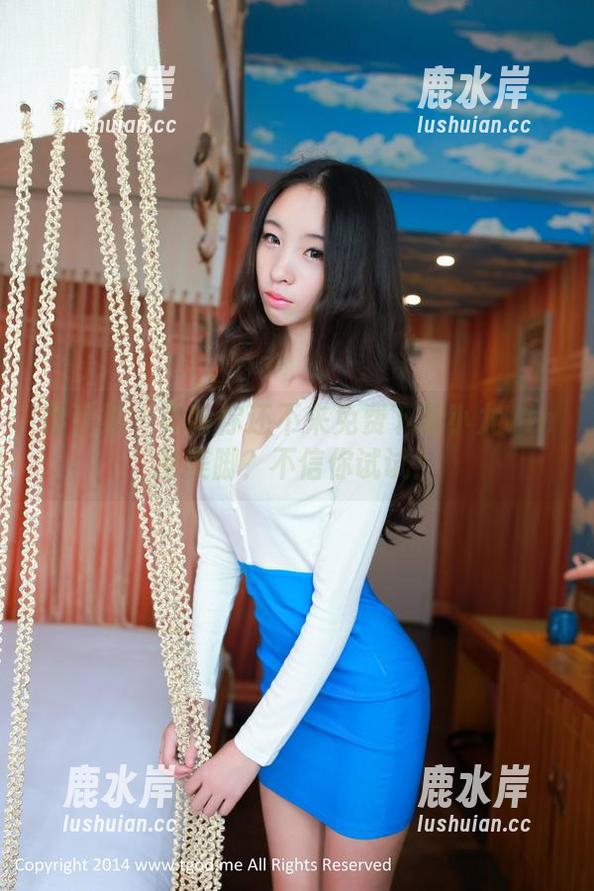 青豆客 - 为啥你还不来免费下载小九Vin的美脚？不信你试试！
